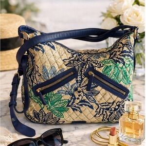 Vera Bradley Vivian Hobo Bag – Santiago (Retired Print)